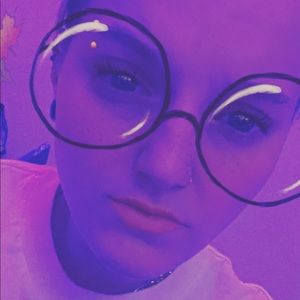 Meet your Posher, Cam